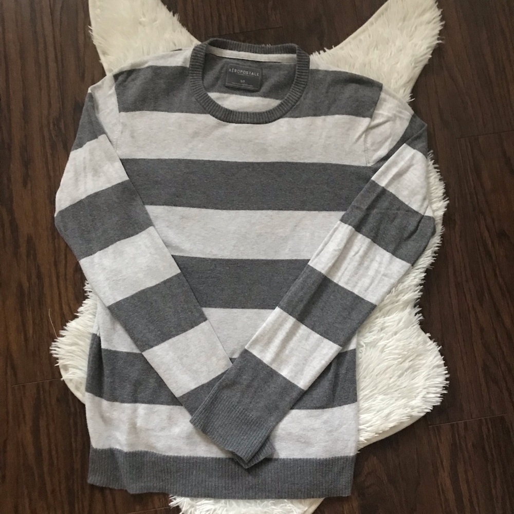 Aeropostale Men’s Lightweight Crewneck Sweater